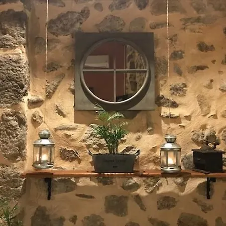 Chez Marinou Couette-café Chirols