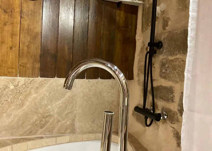 Chez Marinou Bed & Breakfast 3*