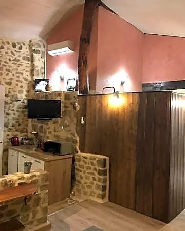 Chez Marinou Chirols