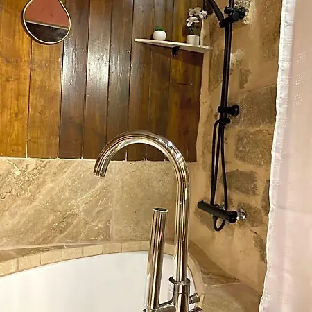 B&B Chez Marinou Chirols